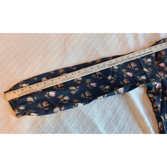 Pendleton Womens L Silk Blue Floral Roses Blouse Fairy Feminine Bloomcore Party - Picture 14 of 14